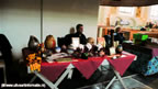Overzicht stands in de kerk (63kb)